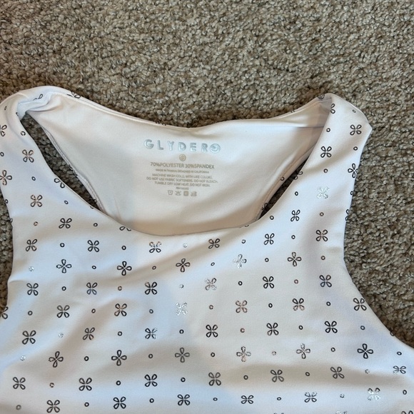 Glyder Sports Bra Cropped Shirt. Metallic silver pattern. Shelf bra. Like new. S - Picture 5 of 13